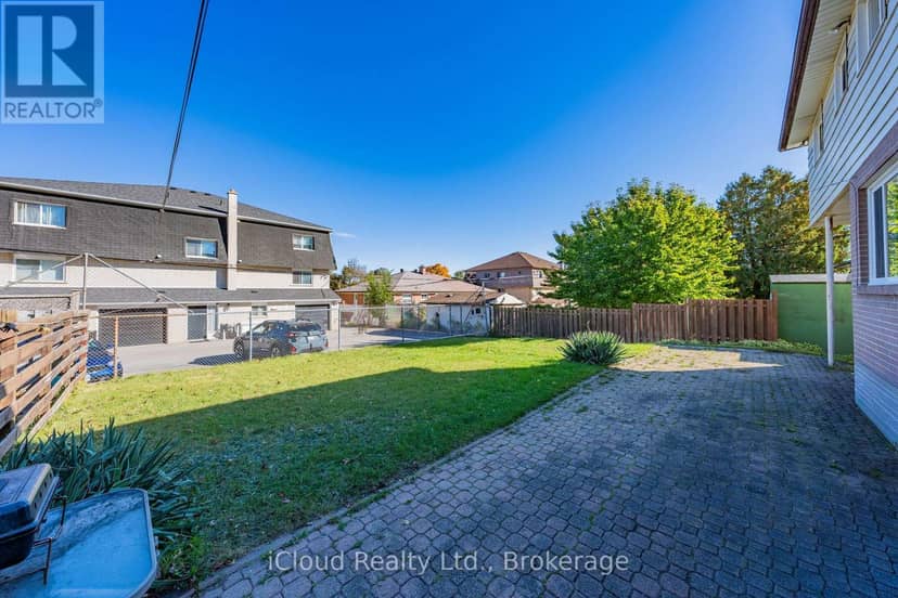 29 Langstone Crescent — photo 34 of 40