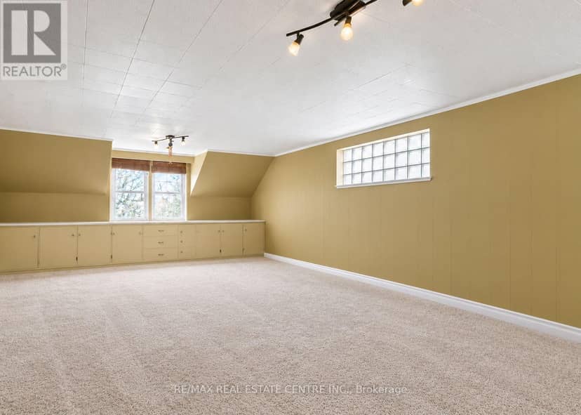 70 Jackson Avenue — photo 14 of 23