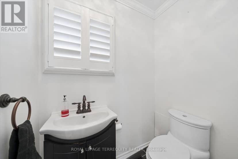 1825 Hyde Mill Crescent — photo 16 of 40