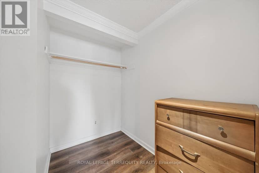 1825 Hyde Mill Crescent — photo 22 of 40