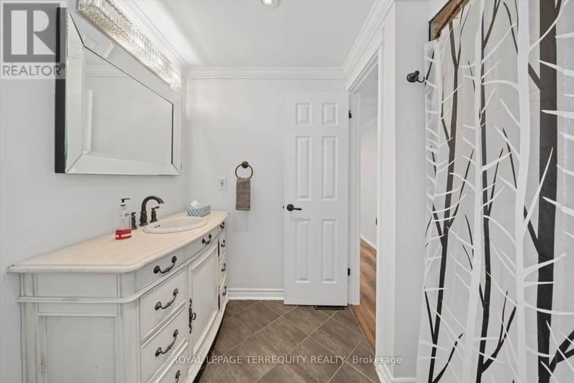 1825 Hyde Mill Crescent — photo 26 of 40