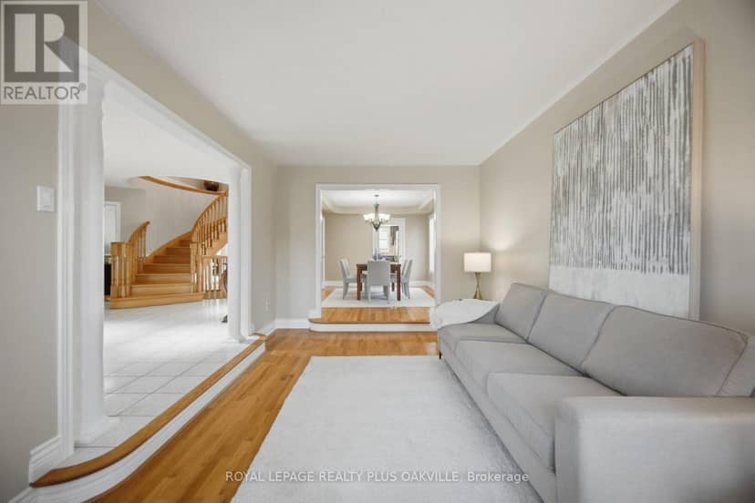 5892 Glen Erin Drive, Mississauga, photo 8