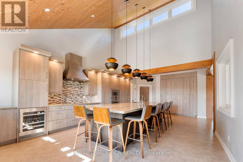 9121 Erin-Garafraxa Townline — photo 16 of 40