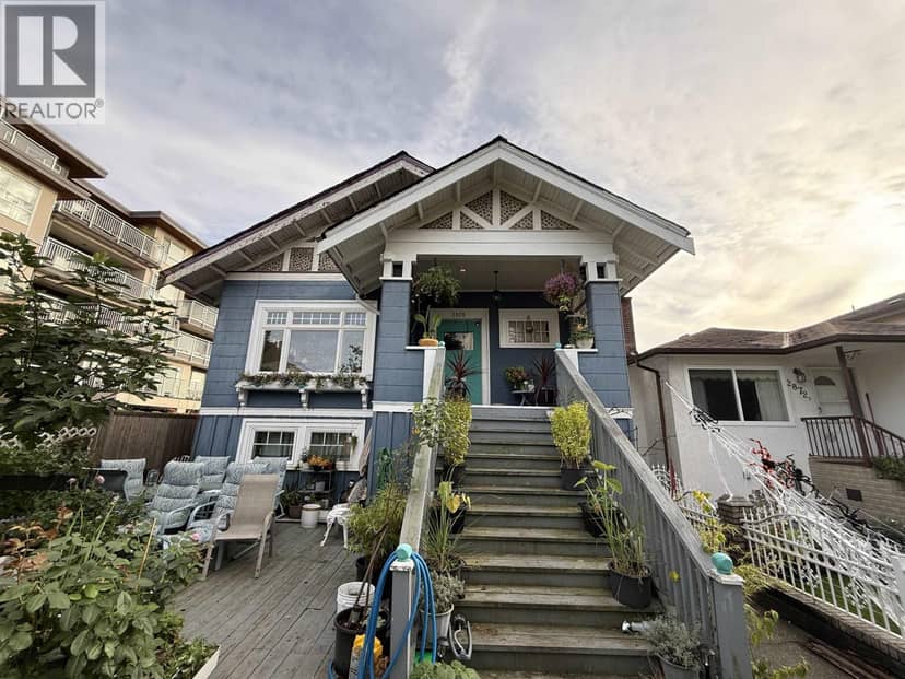 2878 E 2ND AVENUE, Vancouver
