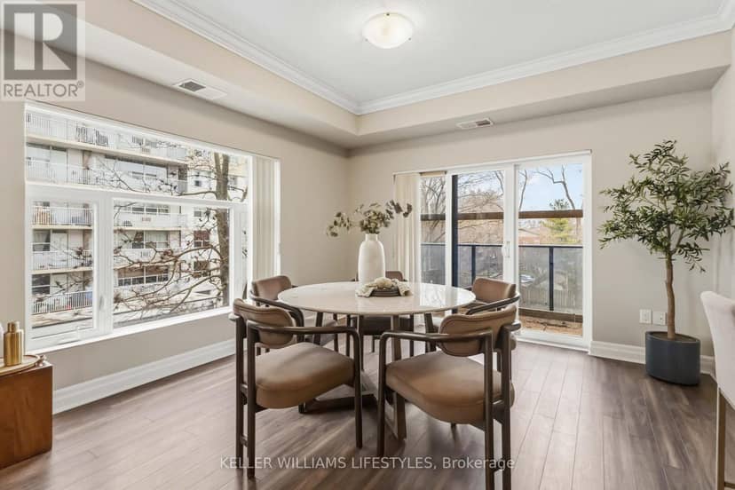 305 - 89 Ridout Street S — photo 19 of 40