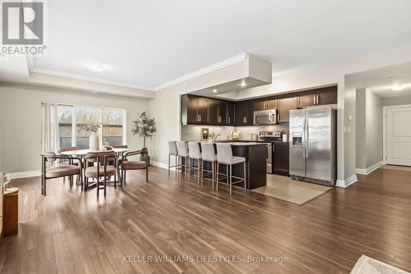 305 - 89 Ridout Street S — photo 16 of 40