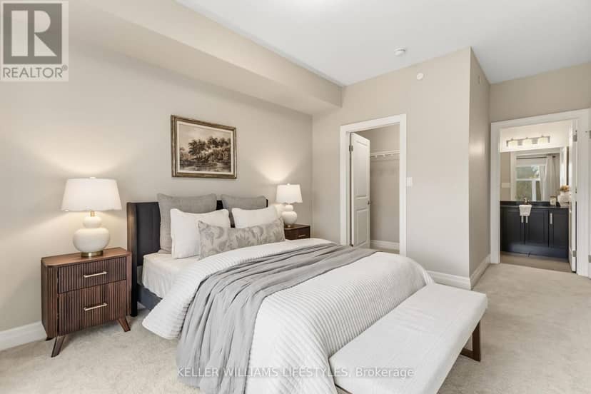 305 - 89 Ridout Street S — photo 30 of 40