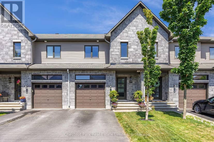 239 King Street, Carleton Place