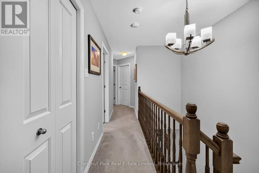 239 King Street — photo 26 of 40