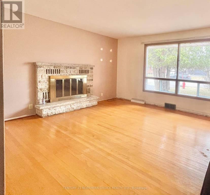 45 Dingwall Parkway, Dryden, photo 2