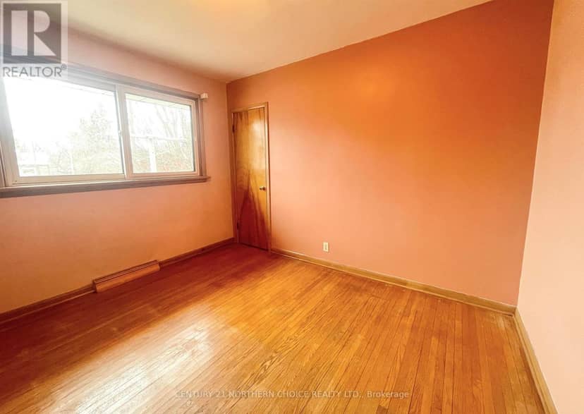 45 Dingwall Parkway — photo 21 of 28