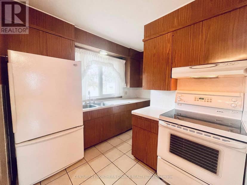 45 Dingwall Parkway, Dryden, photo 8