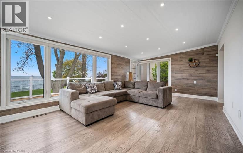 17 WENDAKEE Drive, Stoney Creek, photo 3