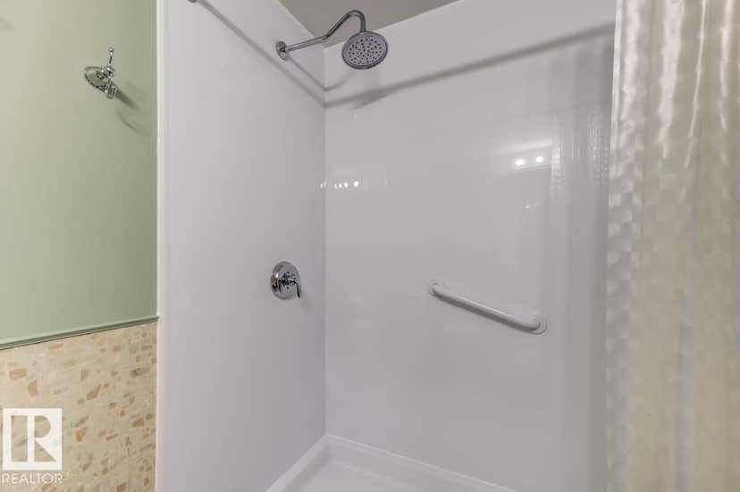 #214 905 Blacklock Wy SW — photo 19 of 34