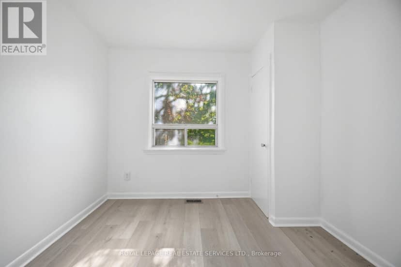 76-78 Lewis Street — photo 12 of 40