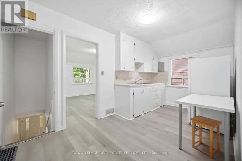 76-78 Lewis Street — photo 17 of 40
