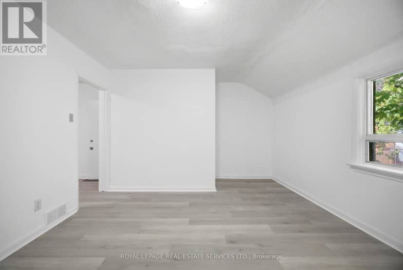 76-78 Lewis Street — photo 21 of 40