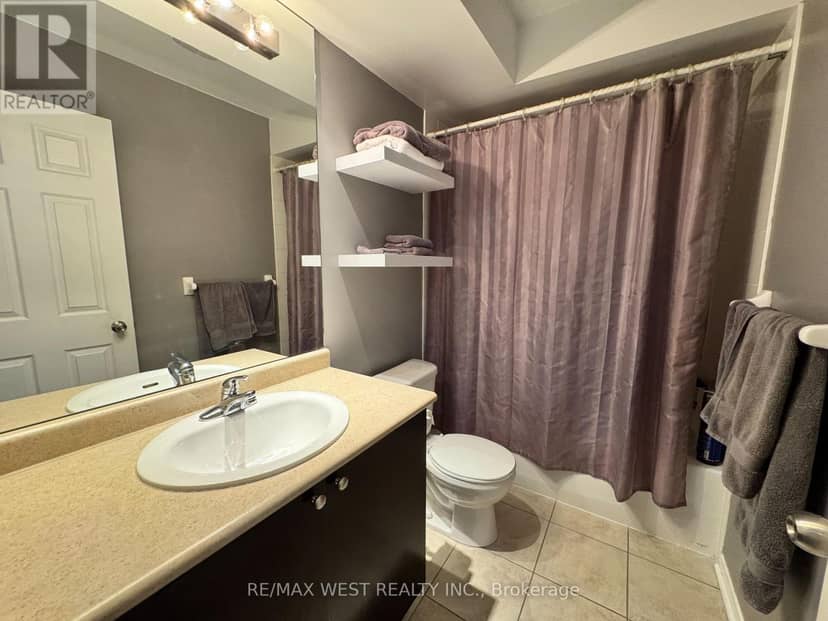 136 - 60 Fairwood Circle — photo 20 of 21
