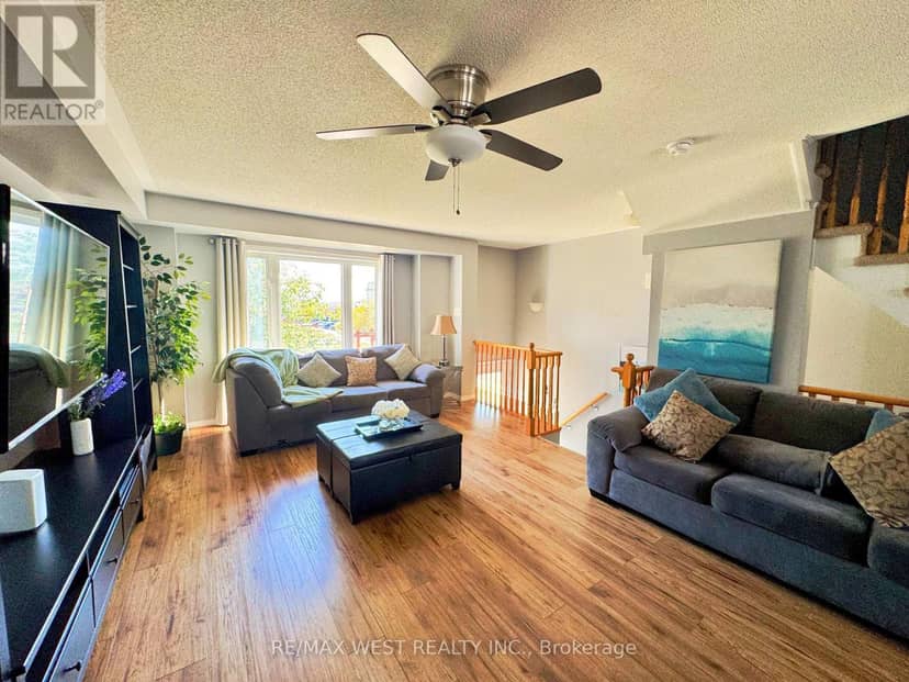 136 - 60 Fairwood Circle, Brampton, photo 5