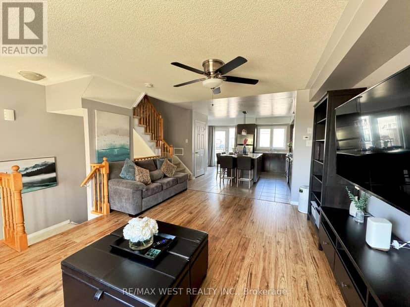 136 - 60 Fairwood Circle, Brampton, photo 7