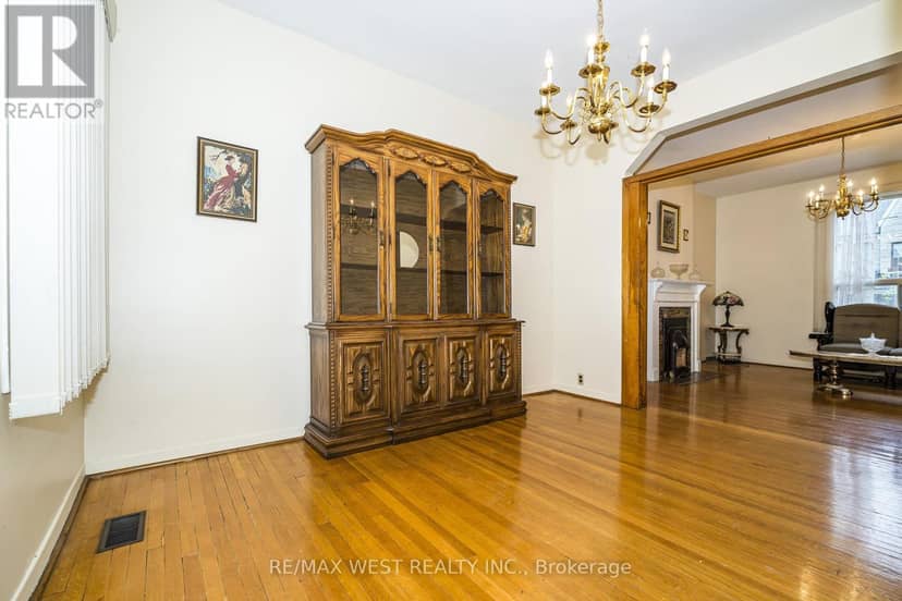 257 Delaware Avenue — photo 6 of 26