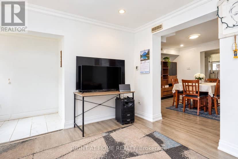 179 Wilson Street — photo 4 of 15