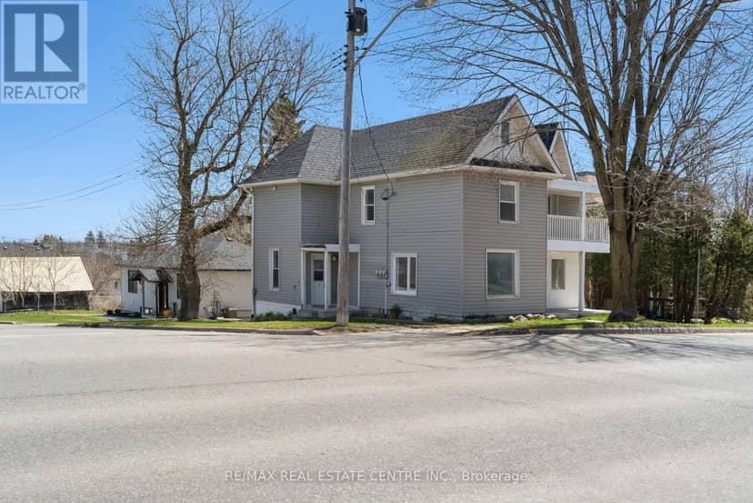 221 Owen Sound Street — photo 1 of 40