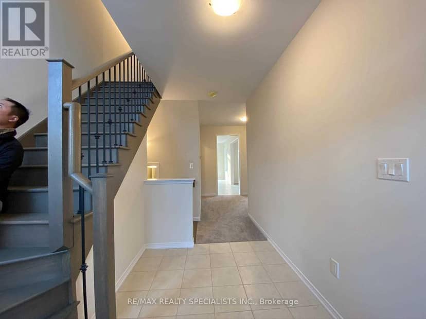 13 Froggy Drive, Thorold, photo 2