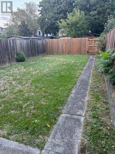 37 Gladstone Avenue, Hamilton, photo 2