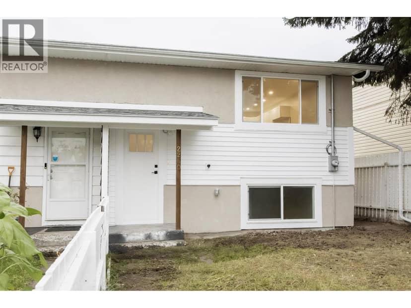 2260 VICTORIA STREET, Prince George