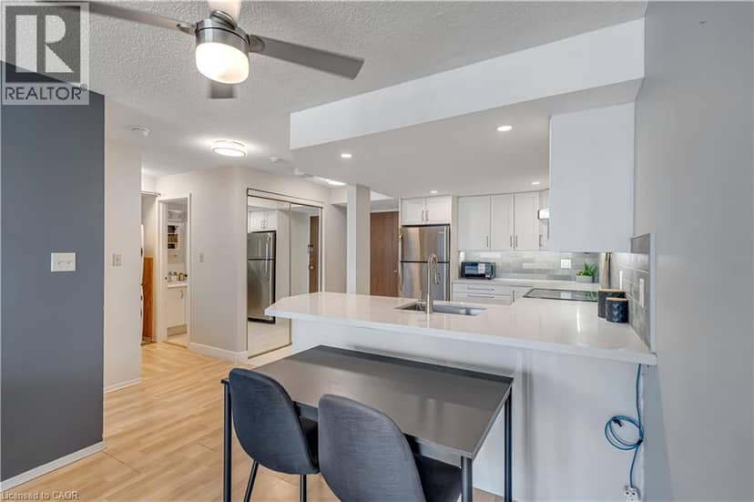25 AGNES Street Unit# 903 — photo 4 of 19