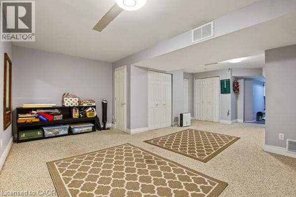 2940 HEADON FOREST Drive Unit# 7 — photo 18 of 38