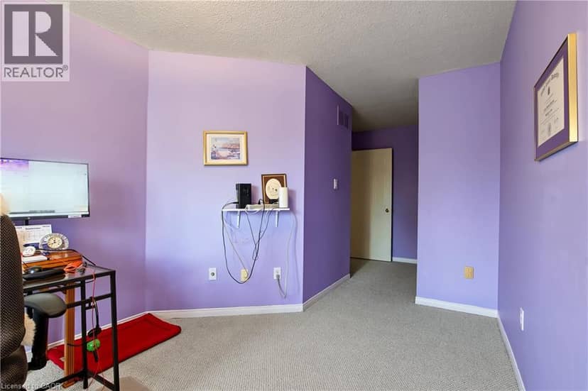 2940 HEADON FOREST Drive Unit# 7 — photo 26 of 38