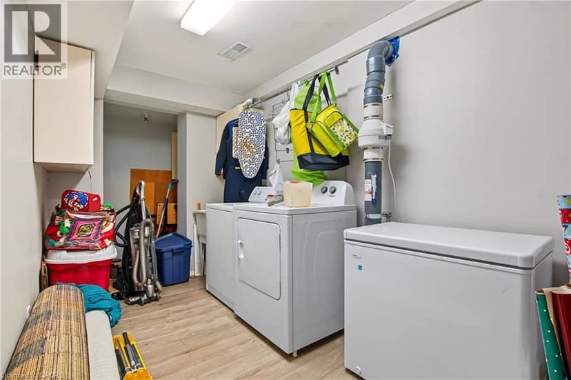2940 HEADON FOREST Drive Unit# 7 — photo 20 of 38