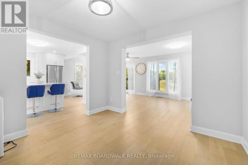 1312 Bayview Drive — photo 25 of 40
