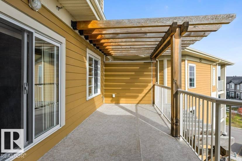 #408 3670 139 AV NW, Edmonton, photo 2
