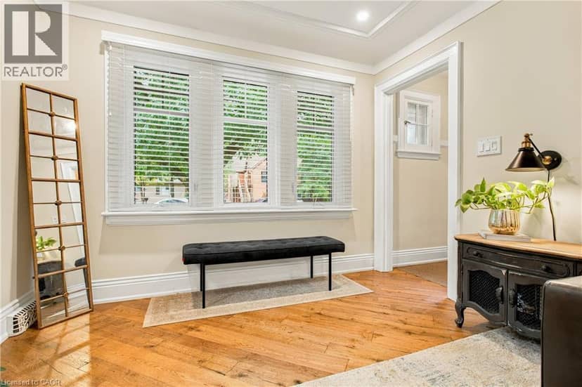 960 SHADELAND Avenue, Burlington, photo 5