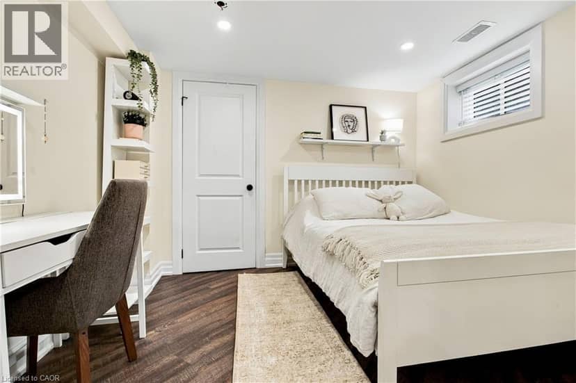 960 SHADELAND Avenue — photo 31 of 40