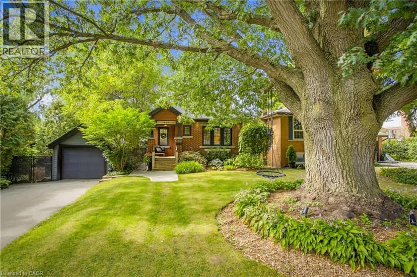 960 SHADELAND Avenue, Burlington, photo 2