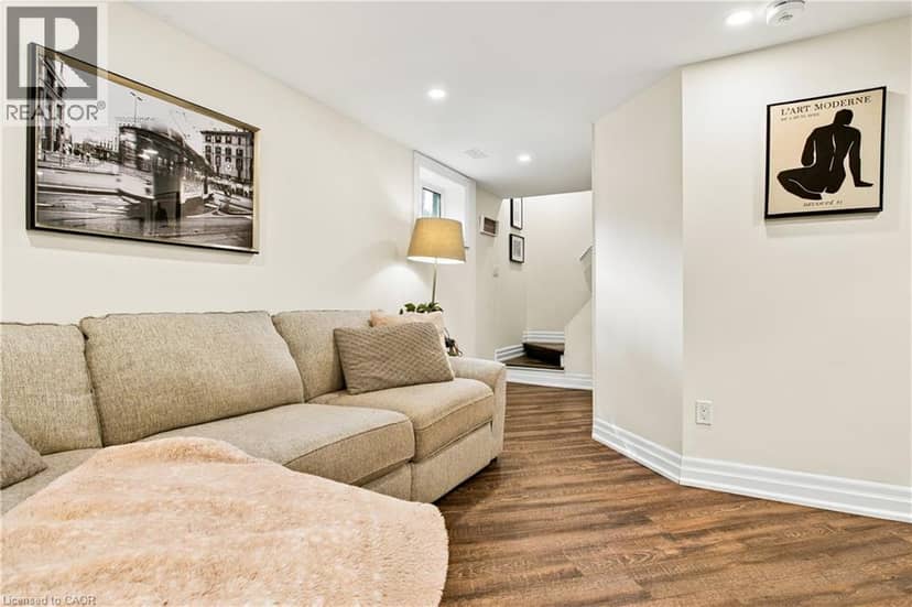 960 SHADELAND Avenue — photo 27 of 40