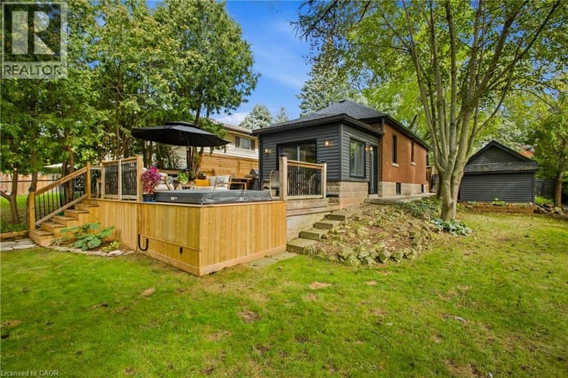 960 SHADELAND Avenue — photo 37 of 40