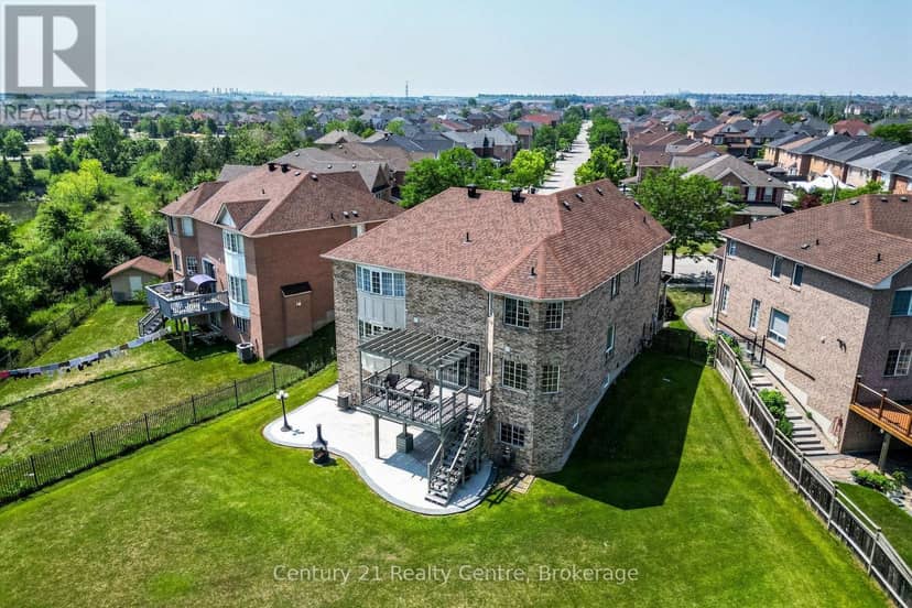 26 Catchfly Crescent, Brampton, photo 4