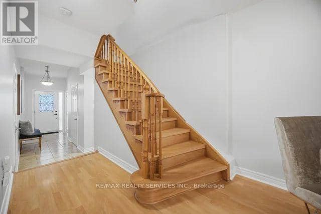 160 Marycroft Court — photo 13 of 27