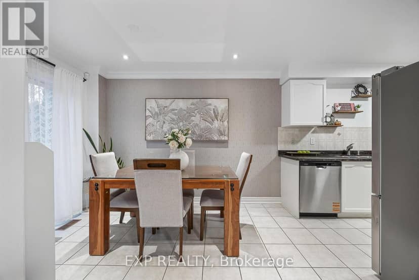 4882 Vienna Court — photo 38 of 40