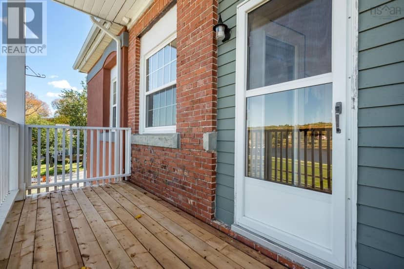 307 215 King Street — photo 34 of 40