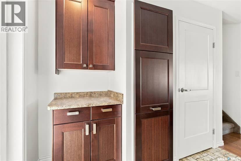 231 Priel CRESCENT — photo 12 of 39