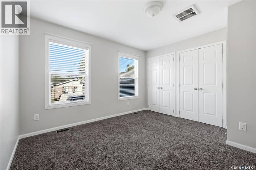 1752 York STREET — photo 10 of 37