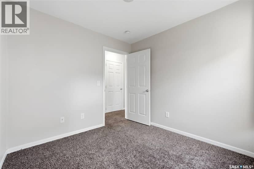 1752 York STREET — photo 14 of 37