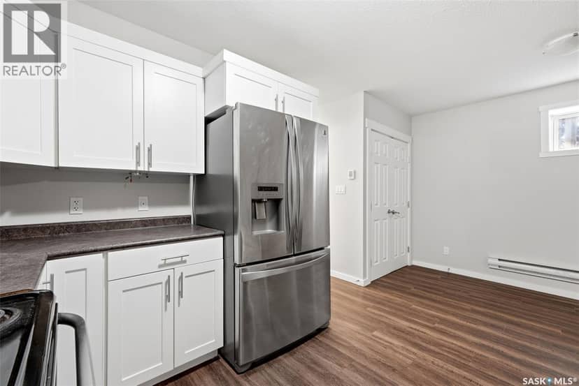 1752 York STREET — photo 31 of 37