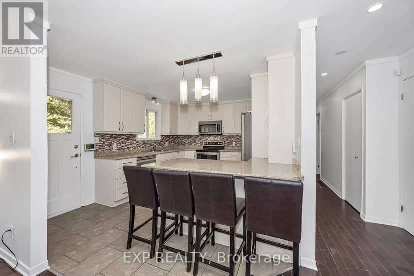 557 Glenview Road, Drummond/North Elmsley, photo 7